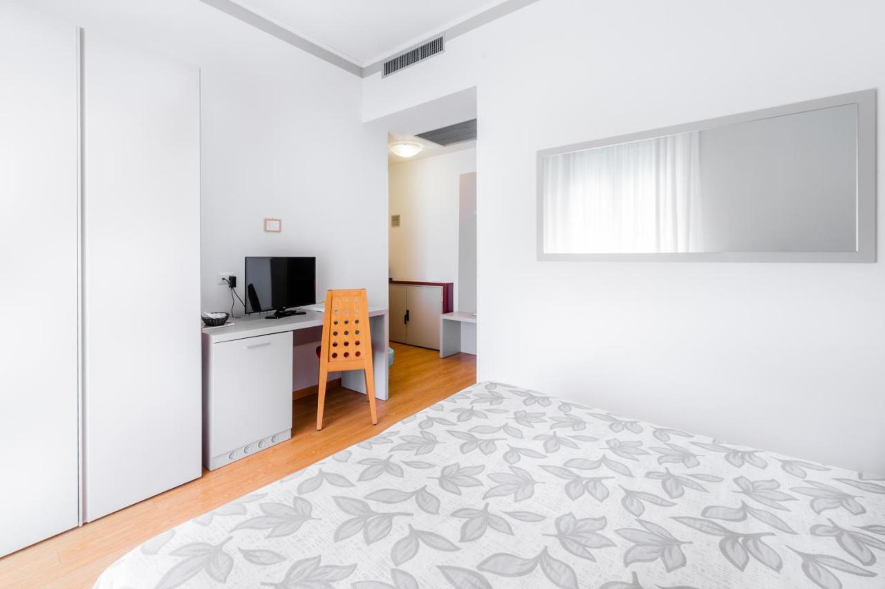 Hotel Del Corso Μπιμπιόνε Εξωτερικό φωτογραφία