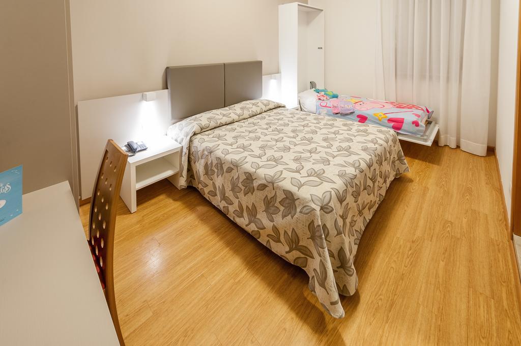 Hotel Del Corso Μπιμπιόνε Εξωτερικό φωτογραφία