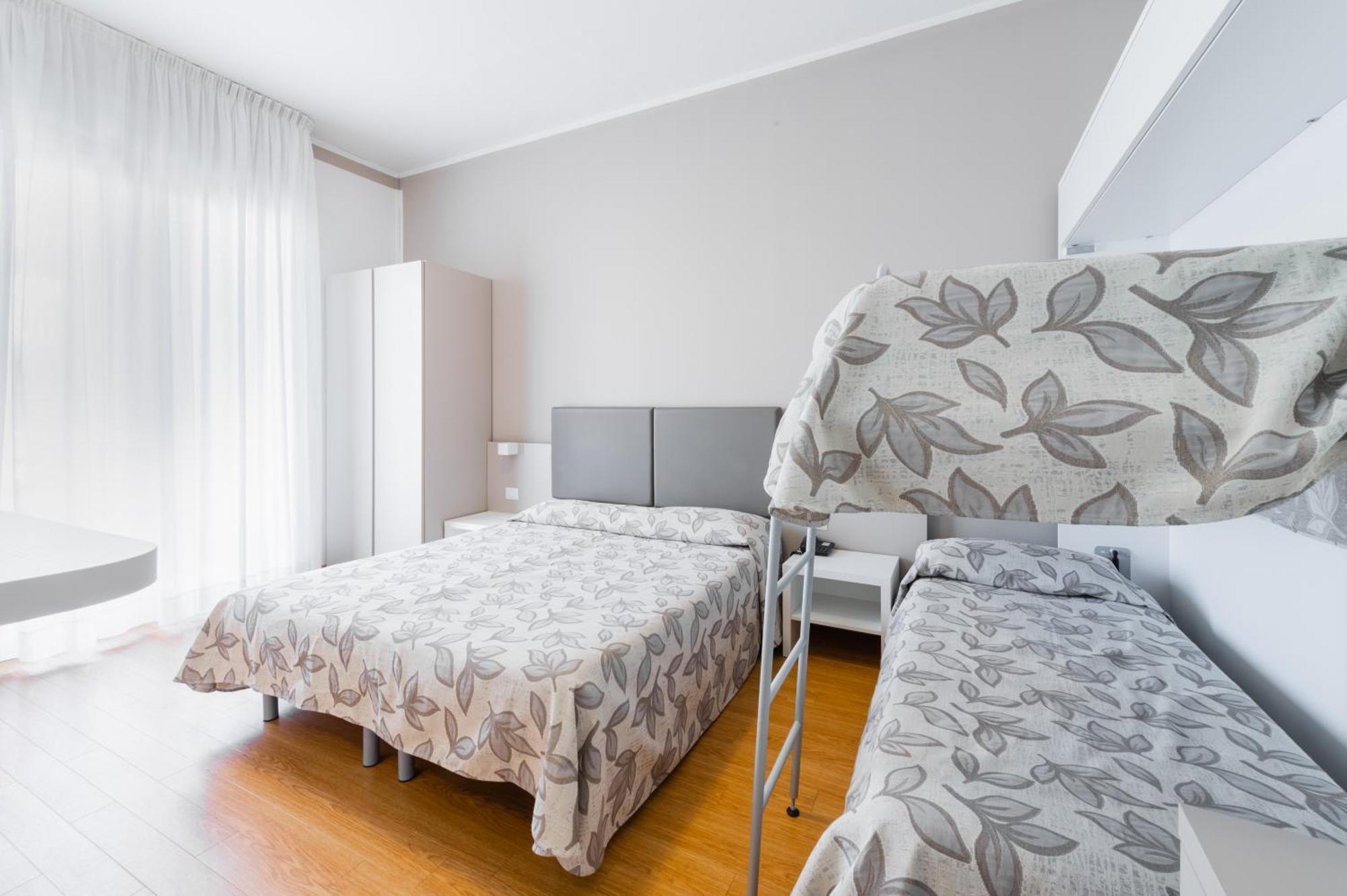 Hotel Del Corso Μπιμπιόνε Εξωτερικό φωτογραφία